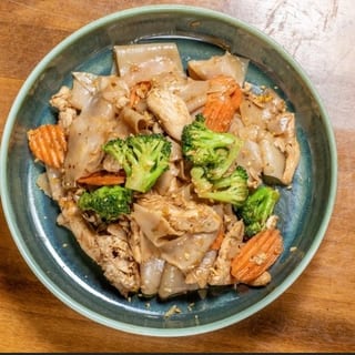 Pad See-Iew