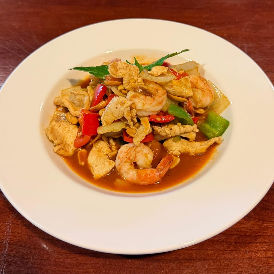 Authentic Thai Flavors and Favorites